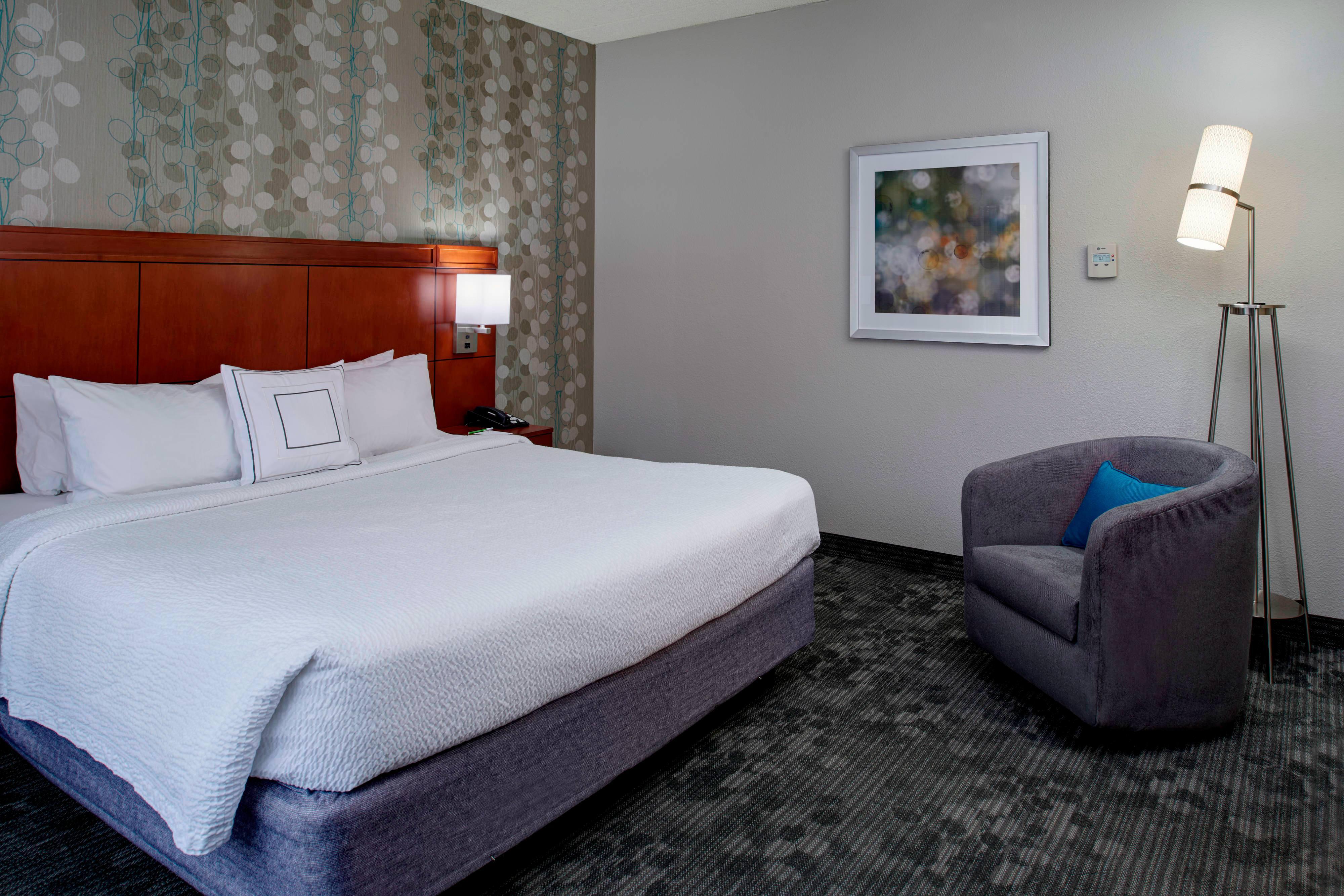 Sonesta Select Kansas City Airport Tiffany Springs Hotel Bagian luar foto