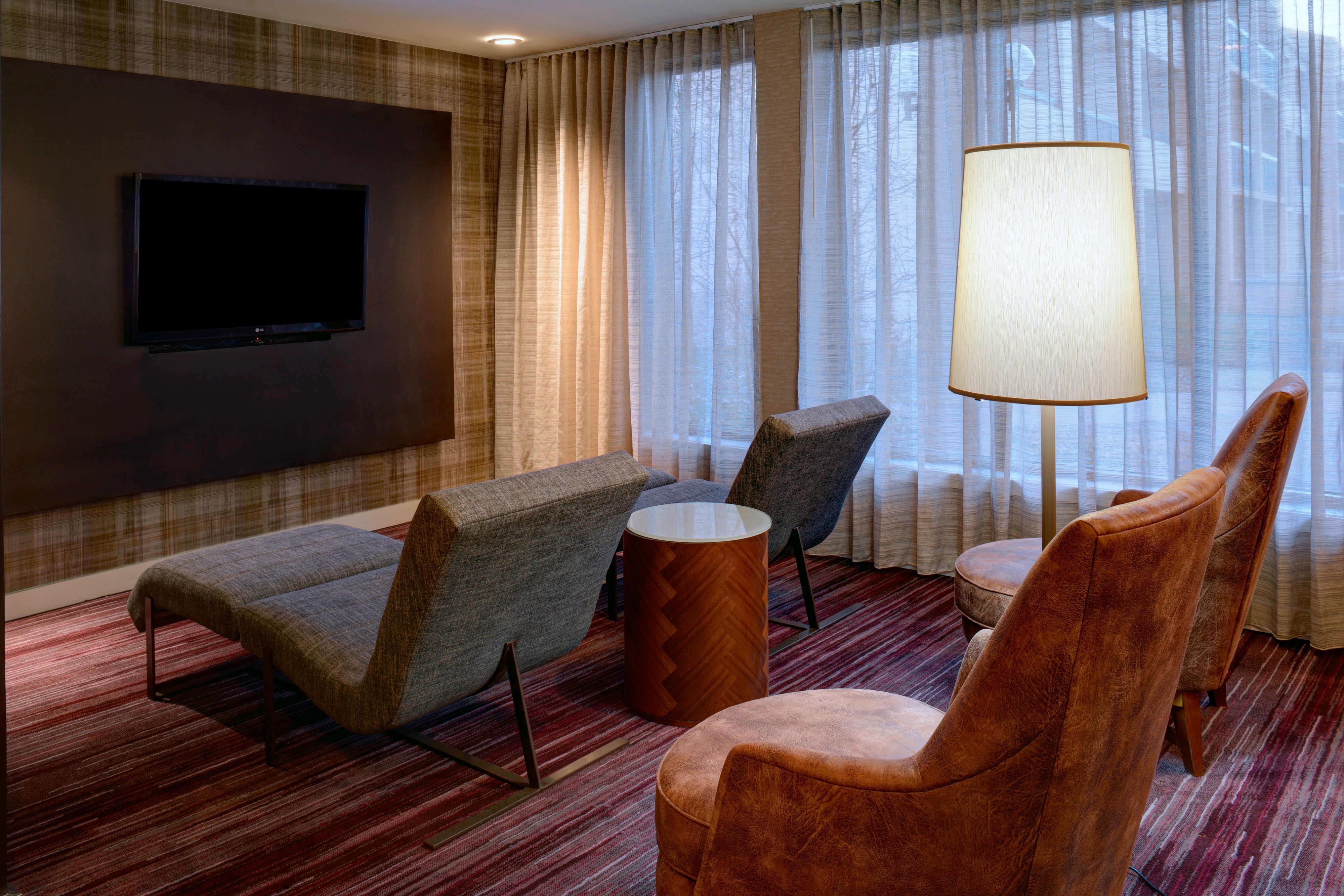 Sonesta Select Kansas City Airport Tiffany Springs Bagian luar foto