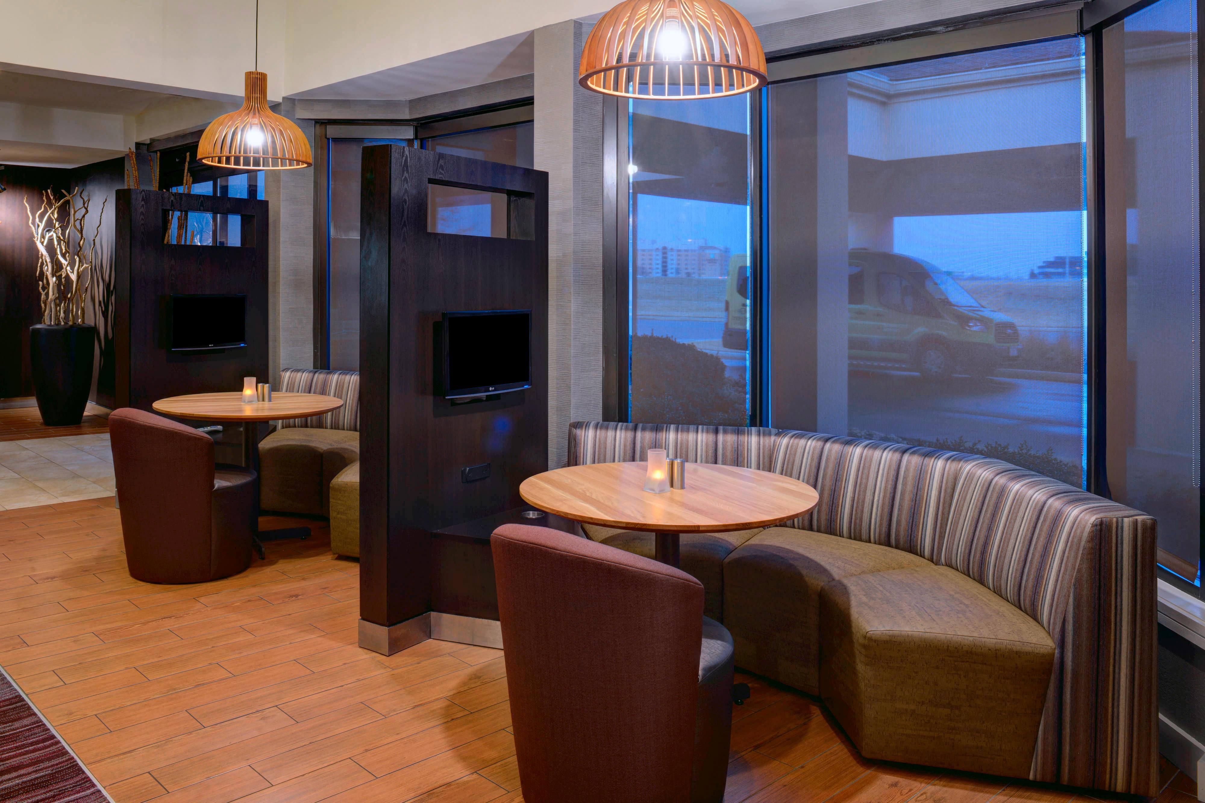 Sonesta Select Kansas City Airport Tiffany Springs Bagian luar foto
